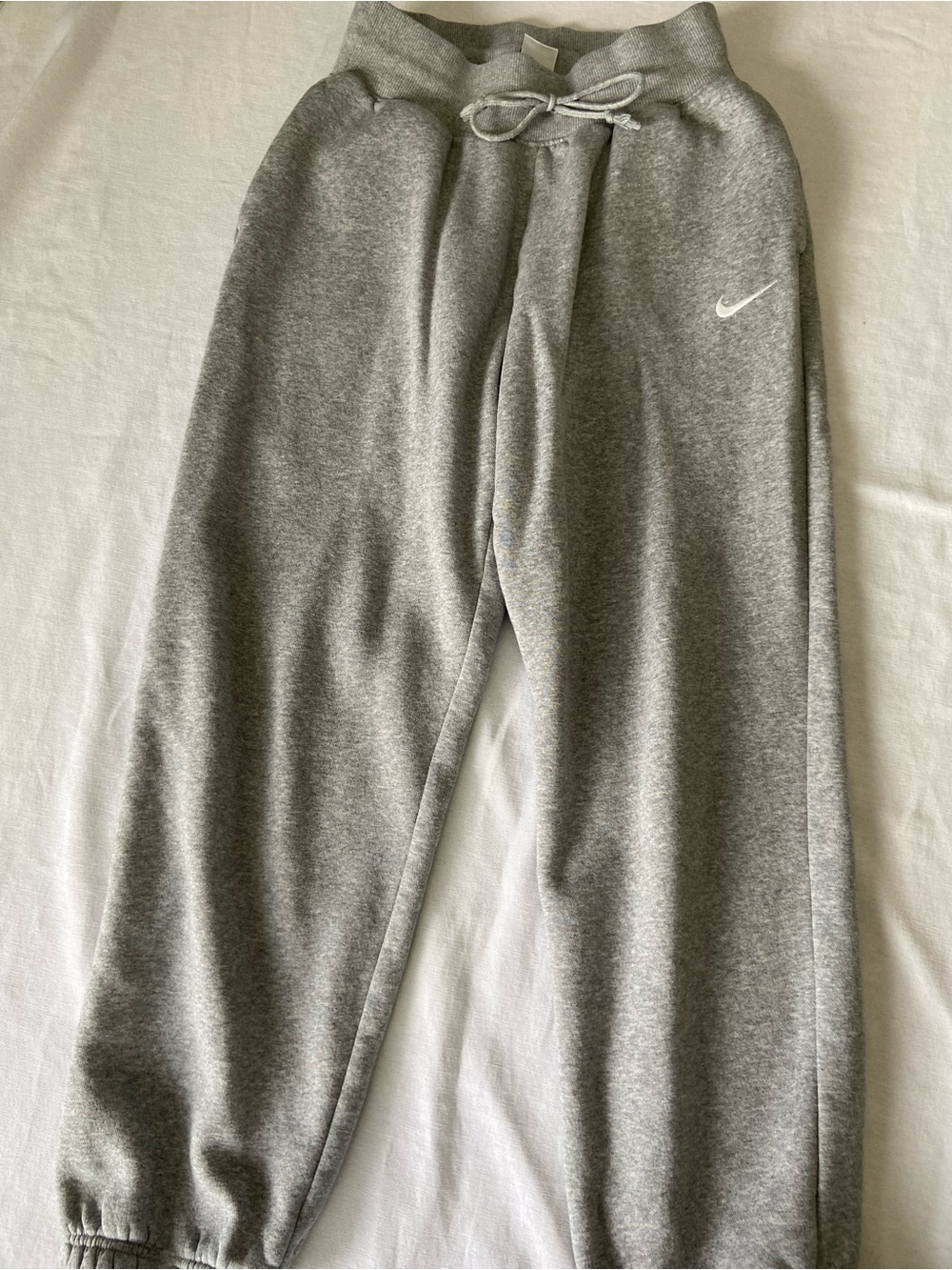 Nike Women’s High Waisted Oversized Sweatpants